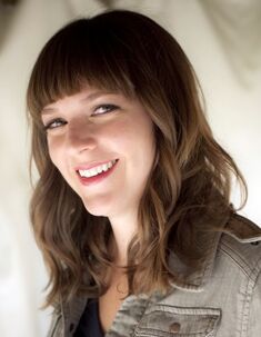 Picture of Hilary Winston
