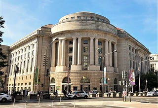 Picture of Ronald Reagan Building and International Trade Center