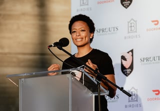 Picture of Angela Hucles