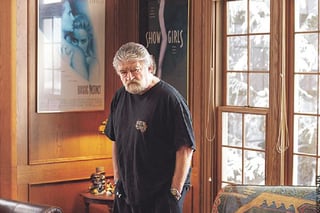 Picture of Joe Eszterhas