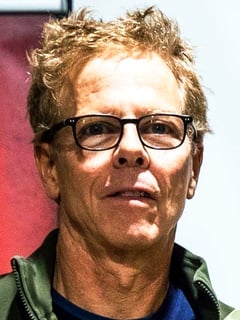 Picture of Greg Germann