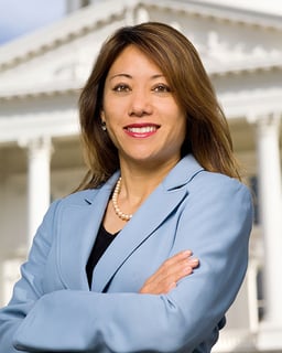 Picture of Fiona Ma