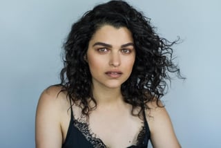 Picture of Eve Harlow