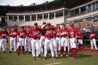Picture of Alabama Crimson Tide baseball