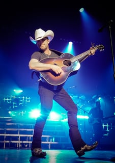 Picture of Justin Moore