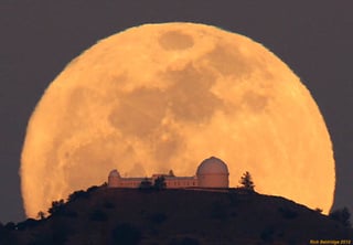 Picture of Moon illusion