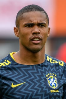 Picture of Douglas Costa
