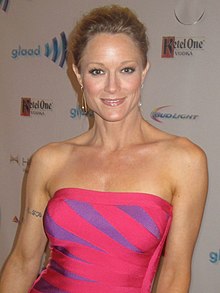 Picture of Teri Polo