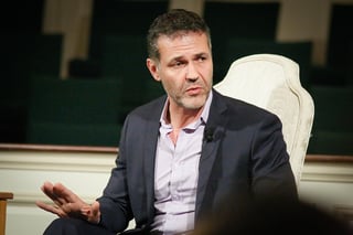 Picture of Khaled Hosseini