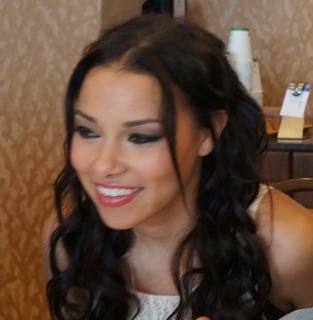 Picture of Jessica Parker Kennedy
