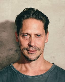 Picture of Neil Newbon
