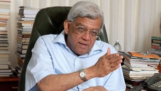 Picture of Deepak Parekh