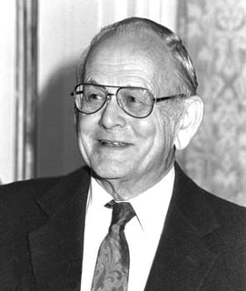 Picture of Garrett Hardin