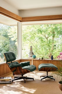 Picture of Eames Lounge Chair