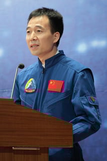 Picture of Jing Haipeng