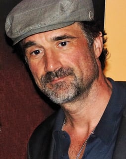 Picture of Elias Koteas