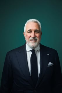 Picture of Lawrence S. Stroll