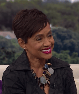 Picture of Glenda Hatchett
