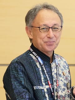 Picture of Denny Tamaki