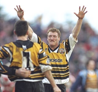Picture of Simon Middleton