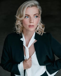 Picture of Kara Killmer