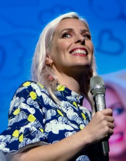 Picture of Sara Pascoe