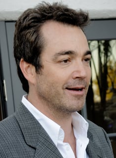 Picture of Jon Tenney