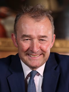 Picture of Simon Hart