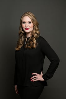 Picture of Sarah J. Maas