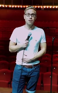 Picture of Russell Howard