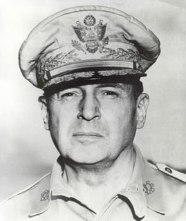 Picture of Douglas MacArthur