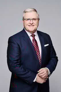 Picture of Bob McKenzie