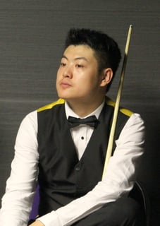 Picture of Liang Wenbo