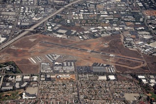 Picture of Montgomery-Gibbs Executive Airport