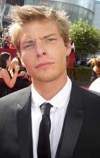 Picture of Hunter Parrish