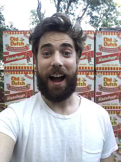 Picture of Dustin Milligan