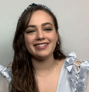 Picture of Mary Mouser