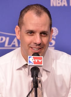 Picture of Frank Vogel