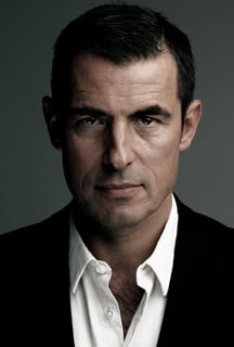 Picture of Claes Bang