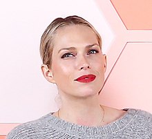 Picture of Erin Foster