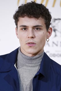 Picture of Arón Piper