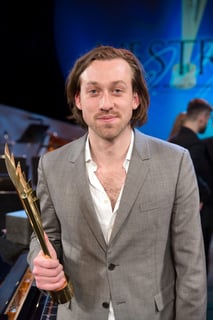 Picture of Simon Stone