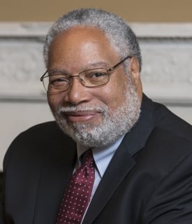 Picture of Lonnie Bunch