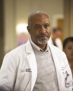 Picture of James Pickens Jr.