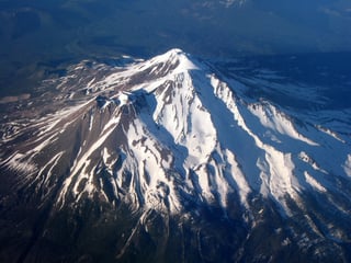 Picture of Mount Shasta