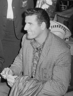 Picture of Don Bragg