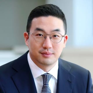 Picture of Koo Kwang-mo