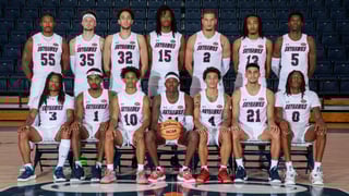 Picture of Tennessee-Martin Skyhawks men's basketball