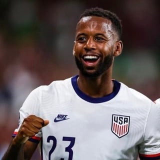 Picture of Kellyn Acosta