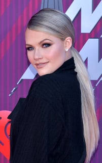 Picture of Witney Carson